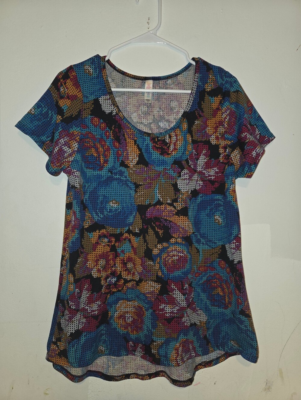 LuLaRoe Floral Short Sleeve Top M